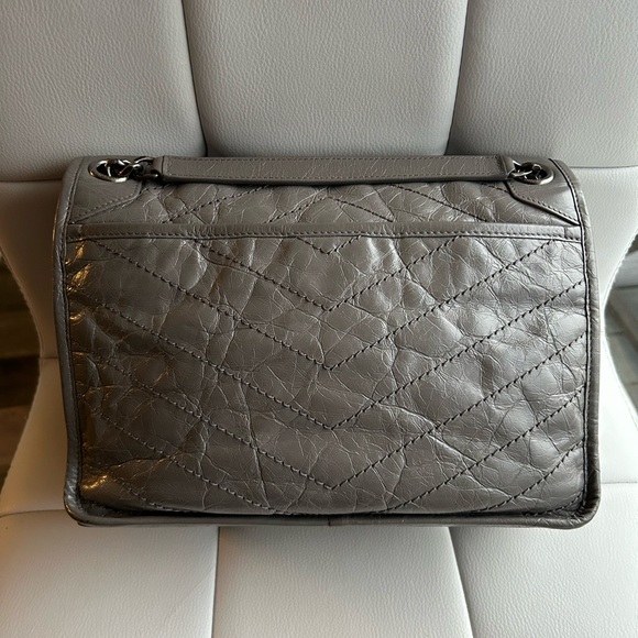 Saint Laurent Medium Niki Bag - Picture 2 of 15